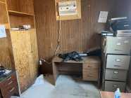 Office trailer - Photo 3 of 6