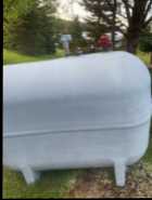 Oil tank