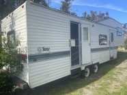 Older 5th wheel for storage - Photo 1 of 5