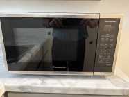 Panasonic 1000w 1.1cu.ft. Microwave