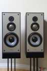 Paradigm 11se speakers with grills in ex condition