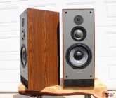 Paradigm 11se speakers w/4 grills in ex condition 