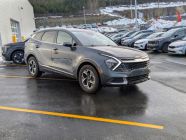 2024 Kia Sportage LX - Photo 2 of 4