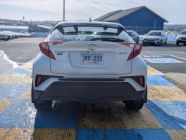 2022 Toyota C-HR Limited - Photo 4 of 17