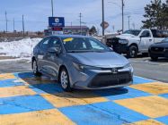 2022 Toyota Corolla LE - Photo 2 of 16