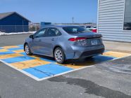 2022 Toyota Corolla LE - Photo 5 of 16