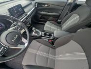 2022 Kia Forte EX - Photo 9 of 18