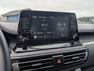 2022 Kia Seltos LX - Photo 11 of 18