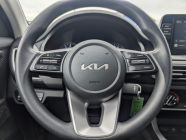 2022 Kia Seltos LX - Photo 16 of 18