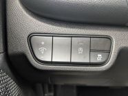 2022 Kia Seltos LX - Photo 15 of 18