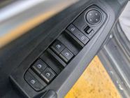 2022 Kia Seltos LX - Photo 8 of 18