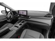 2025 Toyota Sienna XLE - Photo 10 of 13