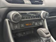 2022 Toyota RAV4 LE - Photo 12 of 18