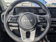 2024 Kia Seltos LX - Photo 16 of 18