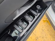 2022 Hyundai Santa Cruz Ultimate - Photo 8 of 19