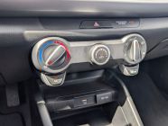 2022 Kia Rio 5-door LX Premium - Photo 13 of 18