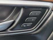 2022 Honda CR-V Touring - Photo 8 of 13