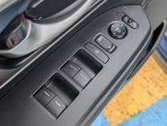 2022 Honda CR-V Touring - Photo 9 of 13