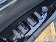 2025 Kia Sportage EX - Photo 8 of 21