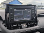 2020 Toyota RAV4 LE - Photo 11 of 13