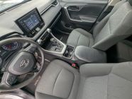 2020 Toyota RAV4 LE - Photo 9 of 13