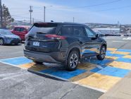 2023 Nissan Rogue SV - Photo 3 of 19