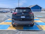 2023 Nissan Rogue SV - Photo 4 of 19