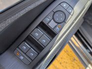 2023 Nissan Rogue SV - Photo 8 of 19