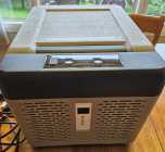 Portable cooler/freezer - Photo 2 of 3