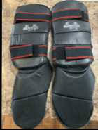 Set of sparring gloves, shin guards,
Mouth piece, ...