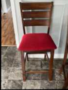 Pub Style kitchen table and chairs - Photo 2 of 3