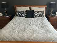 Queen bedding & drapery