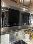 Over range LG MICROWAVE - Photo 1 of 2