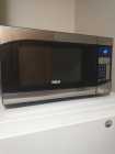 RCA Microwave - Photo 1 of 2