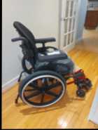 Red Quickie QXI manual wheelchair  - Photo 3 of 6