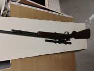 Rifle - Photo 1 of 2