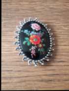 Sarah Coventry brooch