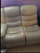 Sectional leather couch - Photo 3 of 6