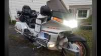 Selling a  1996 Honda Gold wing se 1500 - Photo 2 of 3