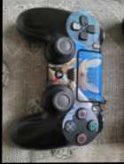 SELLING A PS4 - Photo 6 of 9