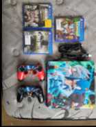 SELLING A PS4 - Photo 7 of 9