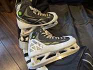 Selling used goalie gear - Photo 2 of 8