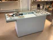 Shop display cabinets - Photo 2 of 9