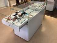Shop display cabinets - Photo 3 of 9