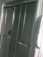 Shower doors - Photo 2 of 3