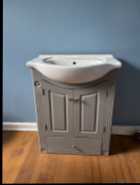 Sink/cabinet