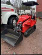 Skid steer  - Photo 2 of 5