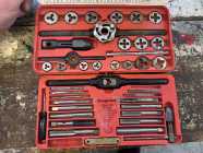 Snap on metric tap&die set