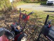 Snow blowers / parts  - Photo 1 of 3