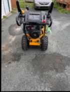Snowblower - Photo 1 of 4